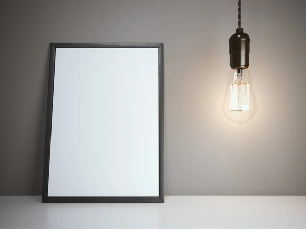 Lege witte frame met gloeiende gloeilamp. 3D-rendering — Stockfoto