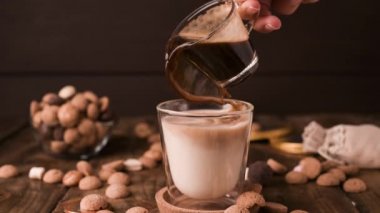 Hollanda bayramı Sinterklaas