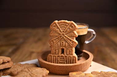 Hollanda bayramı Sinterklaas Geleneksel tatlı zencefilli kurabiye