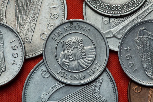 Münzen von Island. Bergriese landvaettir — Stockfoto
