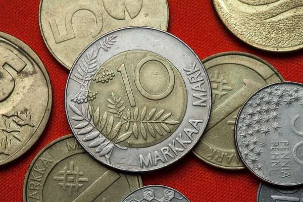 Monedas de Finlandia en el fondo — Foto de Stock