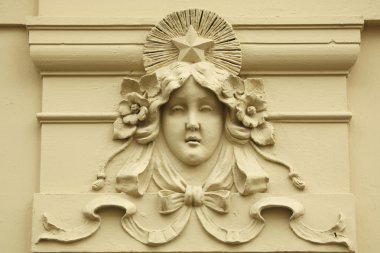 Mascaron Art Nouveau binasında