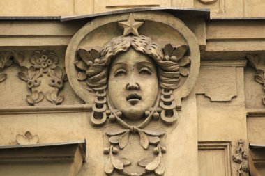 Mascaron Art Nouveau binasında