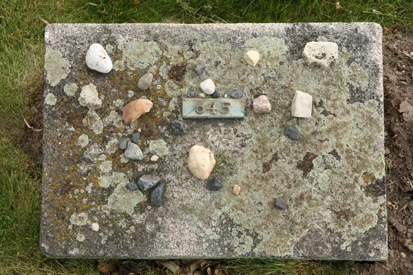 Judiska stenar satte på graven — Stockfoto