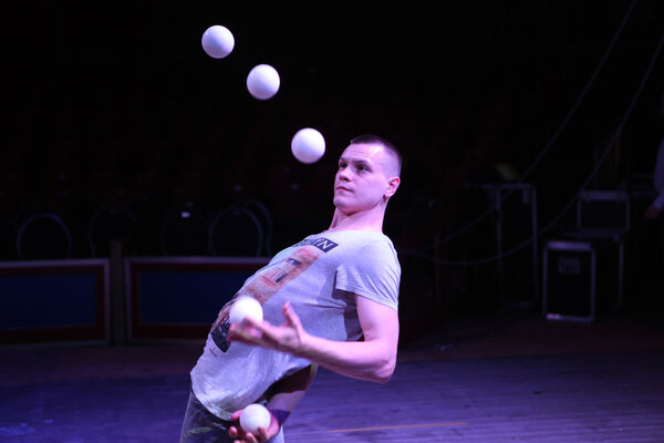 Juggler Alexander Koblikov (Ukraine) 