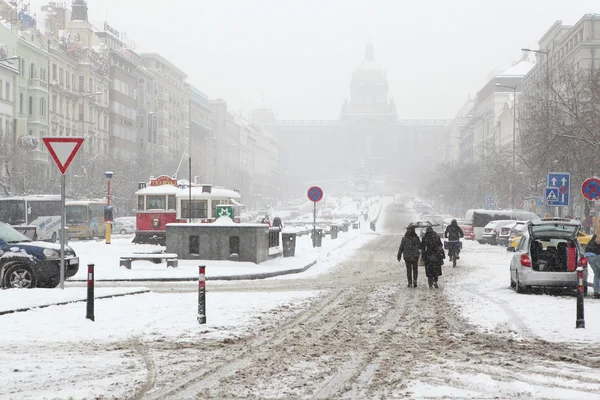 Сильный снегопад в Праге — стоковое фото