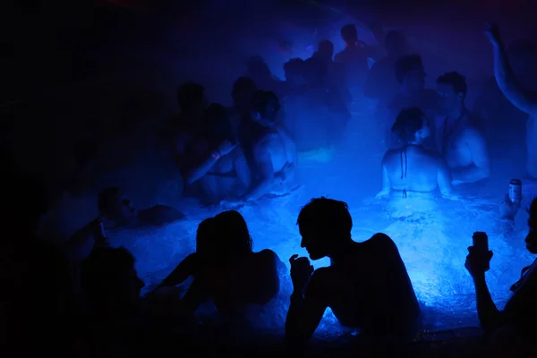 Night party in thermal bath — Stock Photo, Image