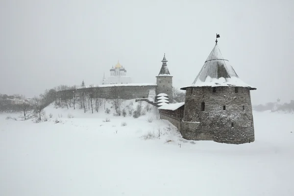 Псковський Кремль під Пскова — стокове фото