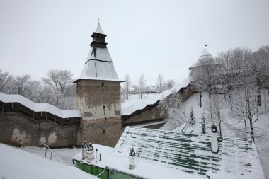 Pskovo-Pechorsky Manastırı yakınındaki Pskov, Rusya Federasyonu.