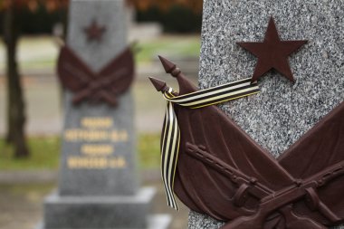 Prag'da Sovyet savaş anıtı