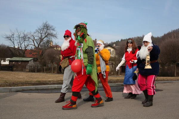 Boheemse carnaval processie Masopust — Stockfoto