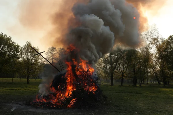 Easter bonfire in Spreewald Region — Stock Photo, Image