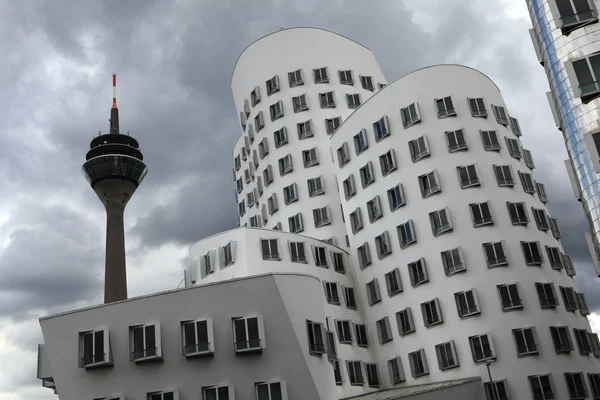 Neuer Zollhof i Düsseldorf, Tyskland. — Stockfoto