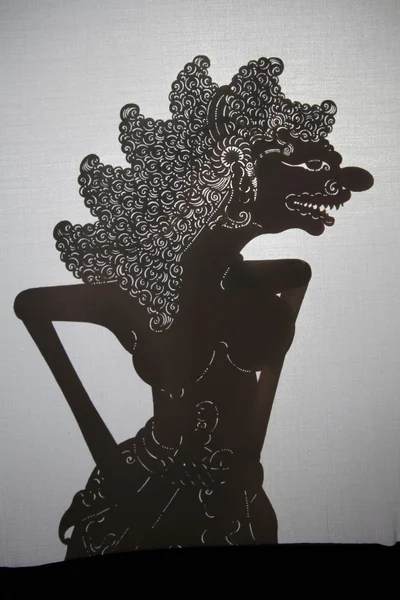 Indonesian shadow puppet theatre wayang kulit — Stock Photo, Image