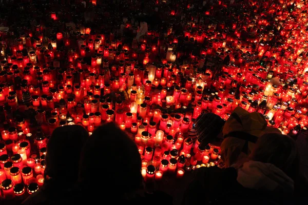 Candles alight in memoriam — Stock Photo, Image