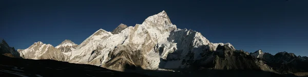 Mount Everest in de Khumbu-regio — Stockfoto