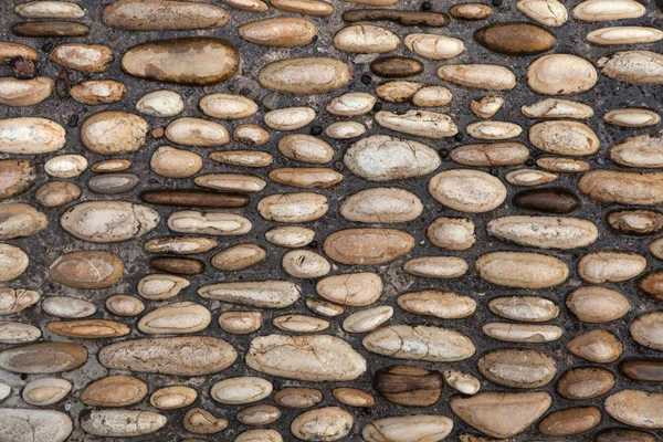Kopfsteinpflaster aus Flusskiesel — Stockfoto