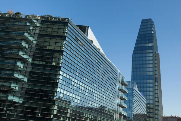 Diamond Tower and Diamantini Buildings in Milan — Stock Photo, Image