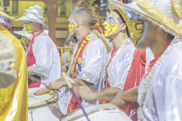 Gruppo di batteristi Candombe alla Carnival Parade dell'Uruguay — Foto Stock