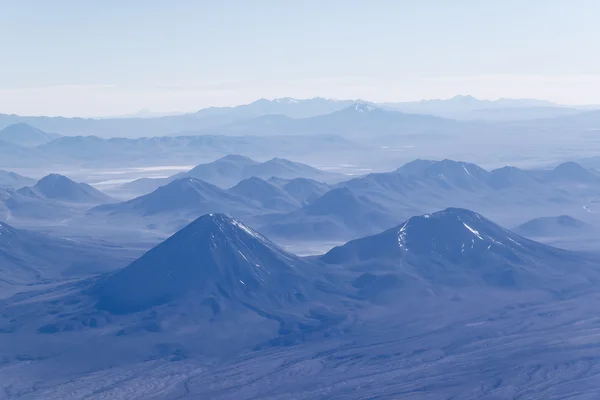 De weergave van venster Plane van Andes gebergte — Stockfoto