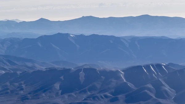 Προβολή παραθύρου αεροπλάνο των βουνών Άνδεις — Φωτογραφία Αρχείου