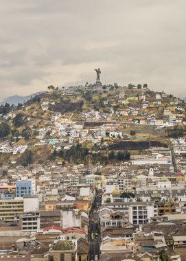 Quito Panecillo Hill havadan görünümü