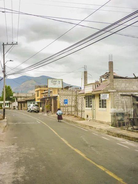 Quito Ecuador Urban gatubilden — Stockfoto