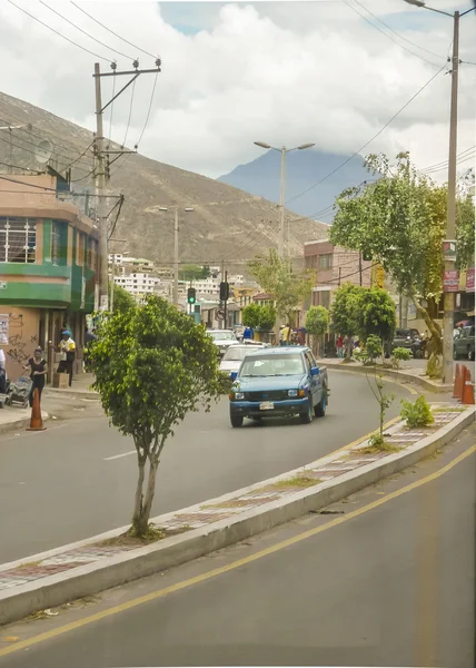 Yol Orta Dünya anıt Quito Ecuador