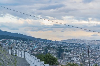 Quito havadan görünümü Panecillo bakış açısı