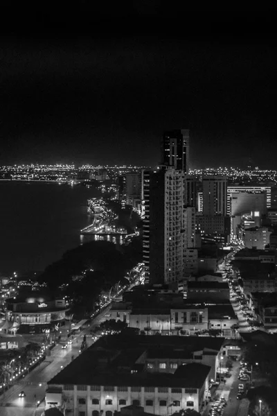 Vista aérea de Guayaquil do cerro santa ana — Fotografia de Stock