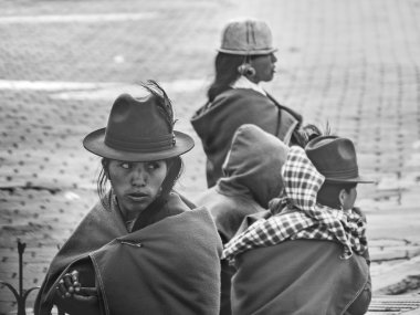 Ekvador yerli yetişkin kadınlar