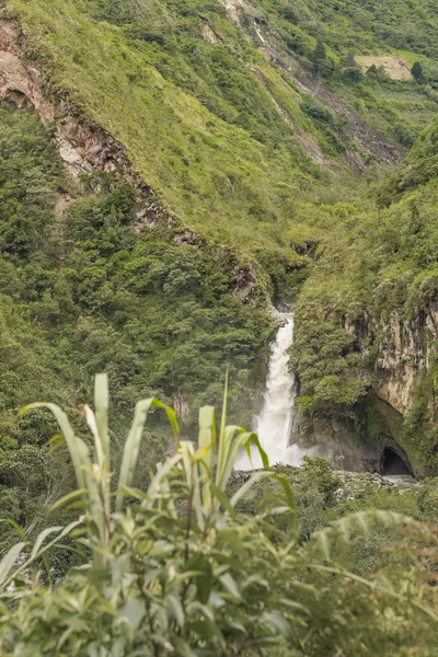 CASCADE adlı tropik orman Banos, Ekvator