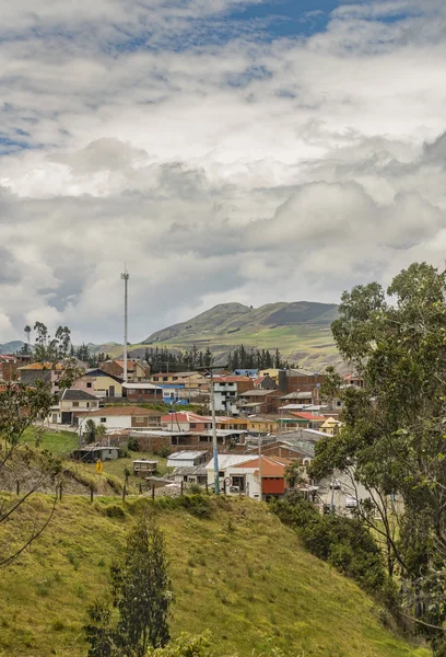 Andinska staden landskapet scen Azuay Ecuador — Stockfoto