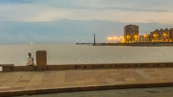 Montevideo Boardwalk při západu slunce — Stock fotografie