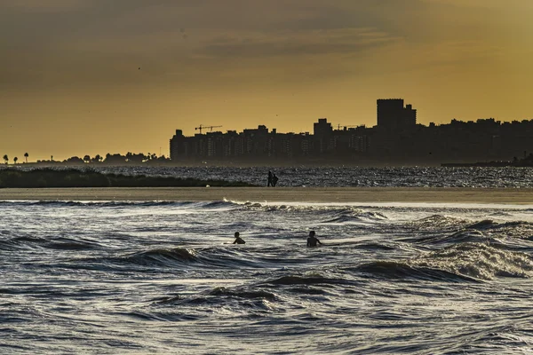 Montevideo Skyline e spiaggia — Foto Stock