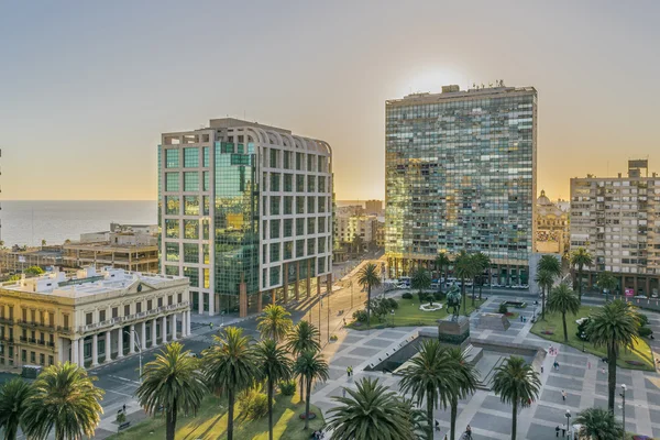 Gece sahne bağımsızlık Meydanı Montevideo Uruguay