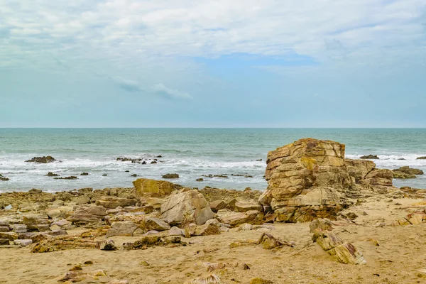 岩石海滩里约热内卢巴西 — 图库照片