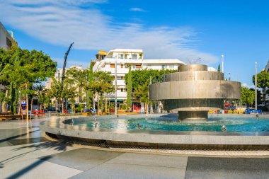 TEL AVIV, ISRAEL, ARALIK - 2019 Tel Aviv City, İsrail 'deki ünlü dizzengoff meydanında şehir günü