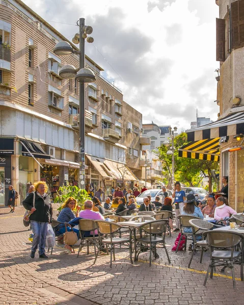 Tel Aviv Israel Grudzień 2019 Cobbestone Pedestrian Street Tel Aviv — Zdjęcie stockowe