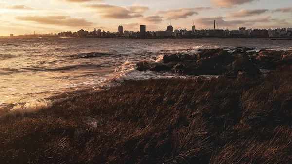 Paisagem Tarde Cena Costeira Parque Beira Mar Montevideo Cidade Uruguai — Fotografia de Stock