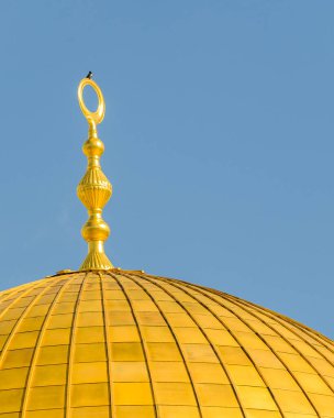 Kudüs 'teki ünlü kaya kubbesinin dış görünüşü.