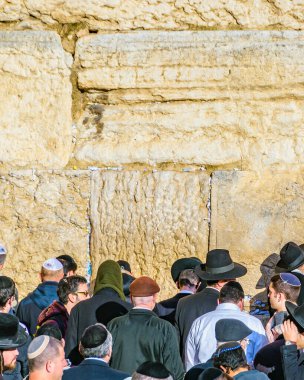 JERUSALEM, ISRAEL, ARALIK - 2019 - Ünlü ağlama duvarı, eski Kudüs şehri 
