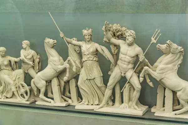 Γλυπτική Στο Μουσείο Ακρόπολης Που Βρίσκεται Στην Αθήνα Ελλάδα — Φωτογραφία Αρχείου