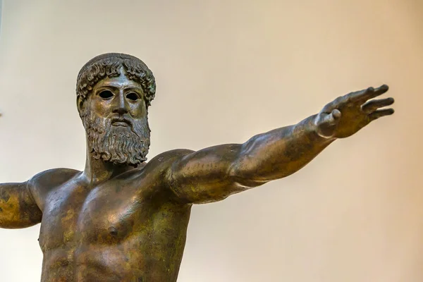 Híres Zues Vagy Pozeidón Szobor Található Régészeti Múzeum Athének — Stock Fotó
