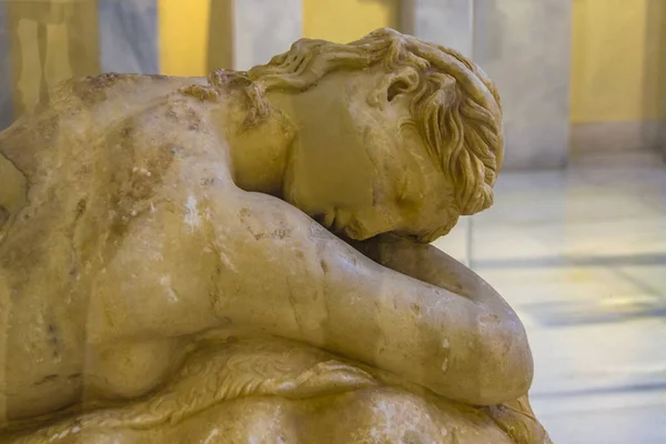 Ερμαφρόδη Γλυπτική Που Κοιμάται Στο Αρχαιολογικό Μουσείο Της Αθήνας — Φωτογραφία Αρχείου