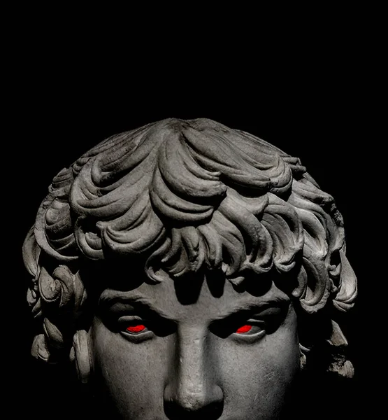 Büste Mann Griechisch Mit Bösem Gesichtsausdruck Über Schwarzem Hintergrund — Stockfoto