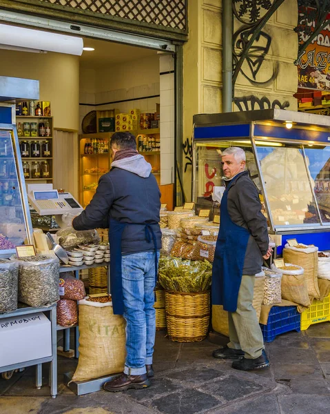 Atheny Greece Styczeń 2020 Wnętrze Tradycyjnego Rynku Centralnego Atenach Grecja — Zdjęcie stockowe