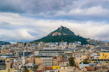 Philopappos tepesinden Atinalıların hava manzarası, ünlü bir akropolis bakış açısı..