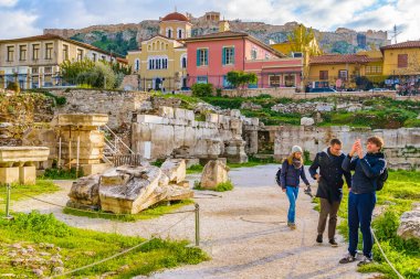 ATENS, GREECE, ARALIK - 2019 İmparator Adrian kütüphanesinin harabeleri, Atina, Yunanistan