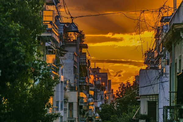 Étroit Trottoir Entouré Grands Immeubles Appartements Athens Ville Grèce — Photo